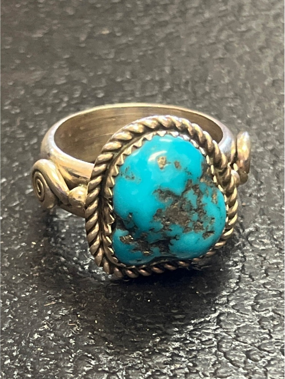 Navajo cluster sleeping Beauty turquoise nugget sterling silver ring size 8